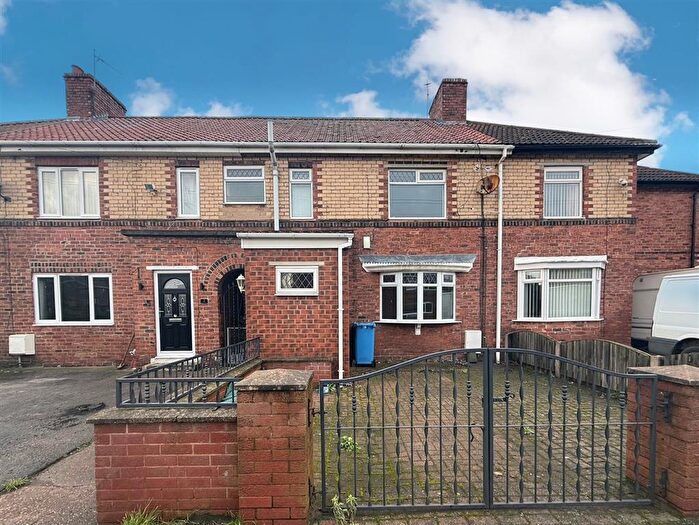 3 Bedroom Terraced House To Rent In Galway Avenue, Bircotes, Doncaster, DN11