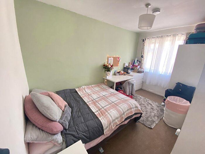 3 Bedroom House To Rent In College Road, Canterbury - Ref, CT1