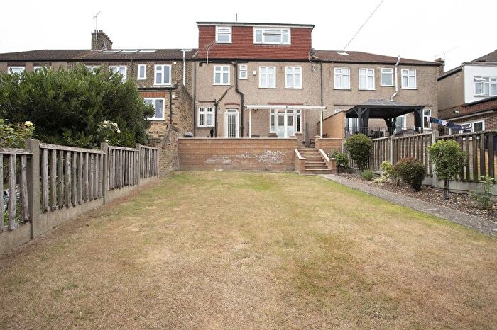 4 Bedroom Terraced House For Sale In Canterbury Avenue, Ilford, IG1