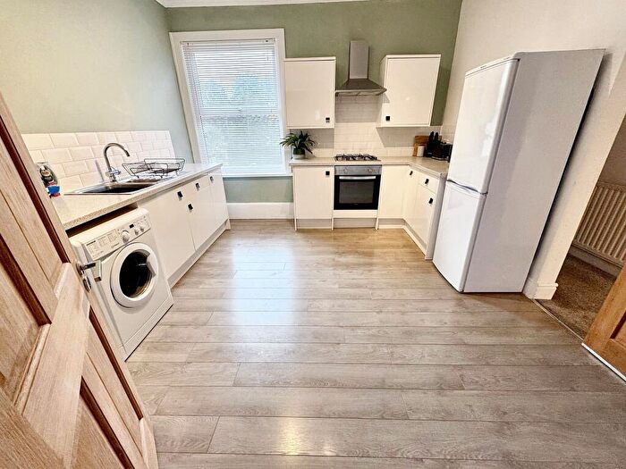 2 Bedroom Apartment For Sale In Shaftesbury Road, Earlsdon, Coventry, CV5