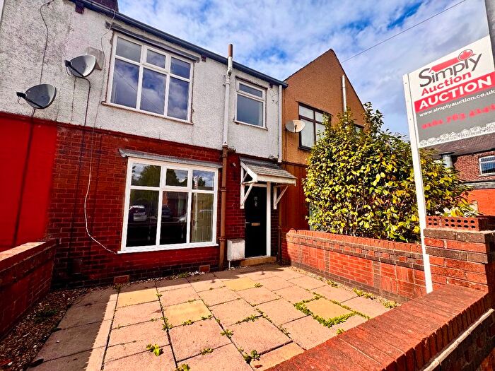 3 Bedroom Terraced House For Sale In Garstang Avenue, Bolton, BL2