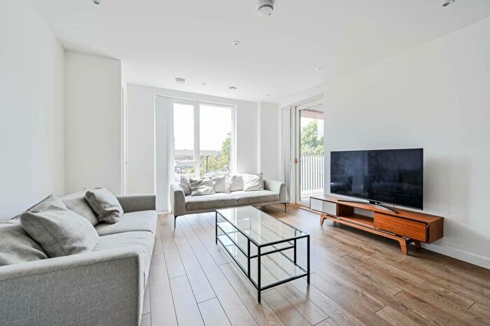 2 Bedroom Flat To Rent In Kennard Apartments, Artillery Place, Woolwich, London, SE18