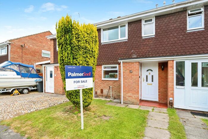 3 Bedroom Terraced House For Sale In Durweston Close, Bournemouth, Dorset, BH9