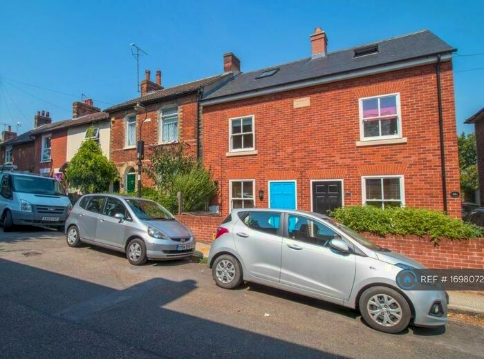 4 Bedroom Terraced House To Rent In Spurgeon Street, Colchester, CO1