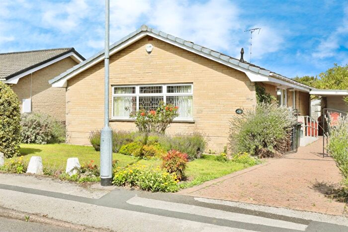 2 Bedroom Detached Bungalow For Sale In Grangewood Road, Laughton, Sheffield, S25
