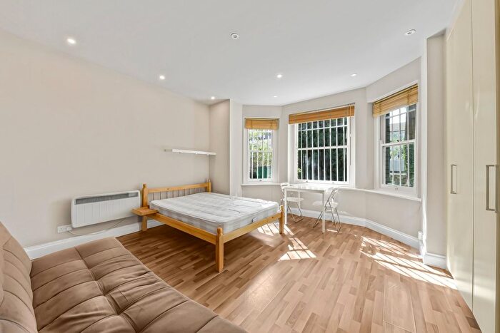 Studio To Rent In Fellows Road, South Hampstead, NW3