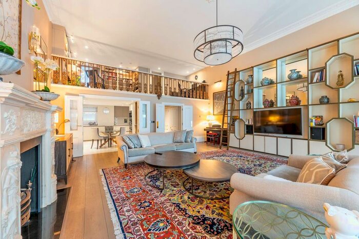 3 Bedroom Flat To Rent In Lancaster Gate, Lancaster Gate, London, W2