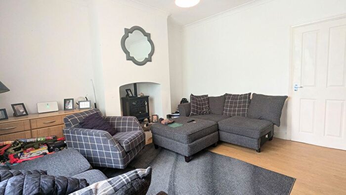 2 Bedroom Semi-Detached House For Sale In Chequer Lane, Upholland, WN8