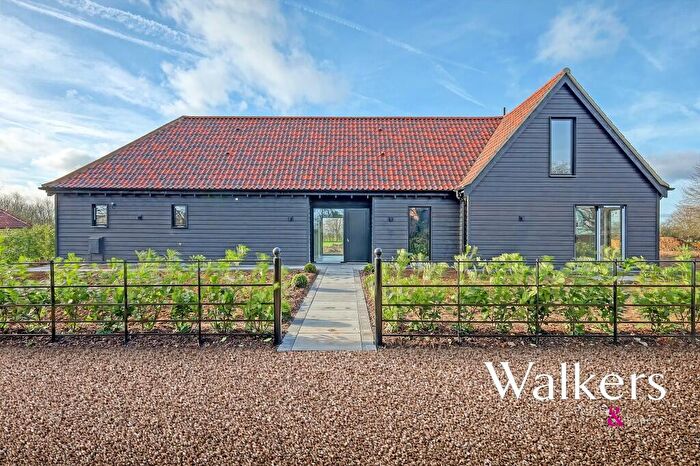 5 Bedroom Detached House For Sale In Brent Hall Road, Finchingfield, CM7