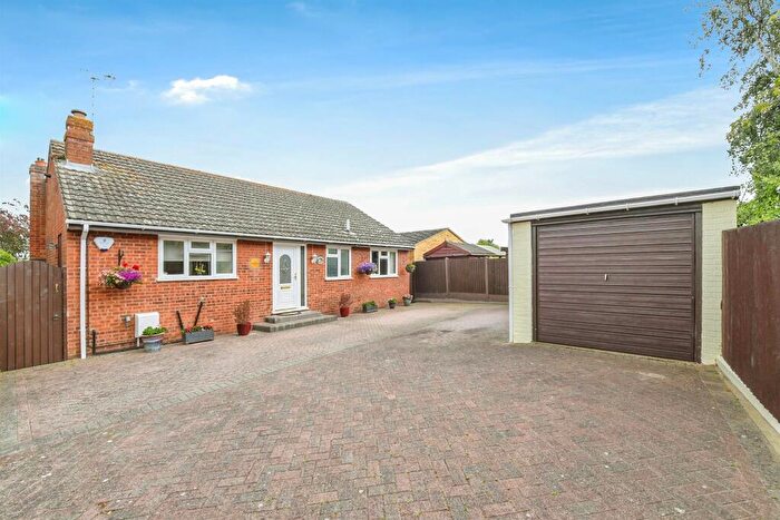 3 Bedroom Detached Bungalow For Sale In Summerhill, Althorne, Chelmsford, CM3
