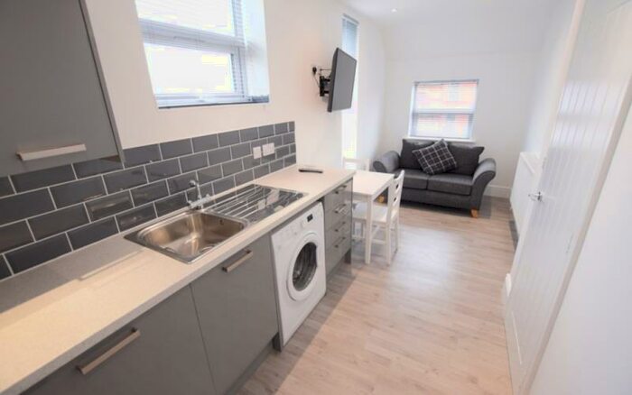 1 Bedroom Duplex To Rent In Smith Street, Lincoln, LN5