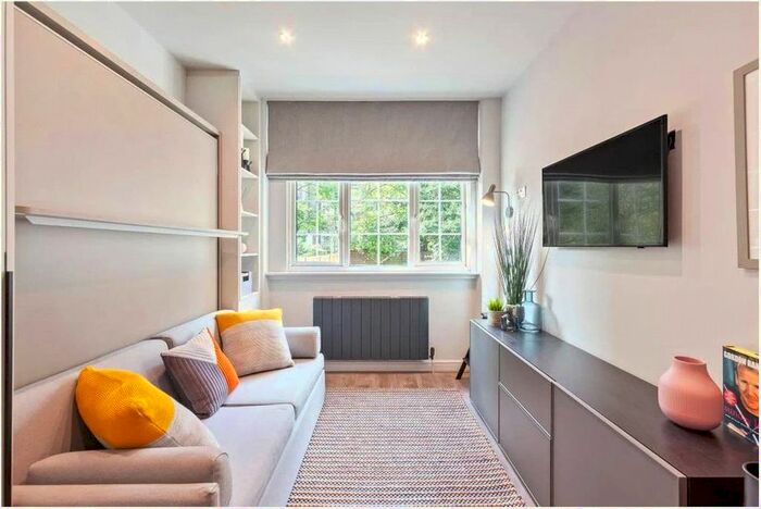 Studio To Rent In Oakley Square, Camden Town, NW1