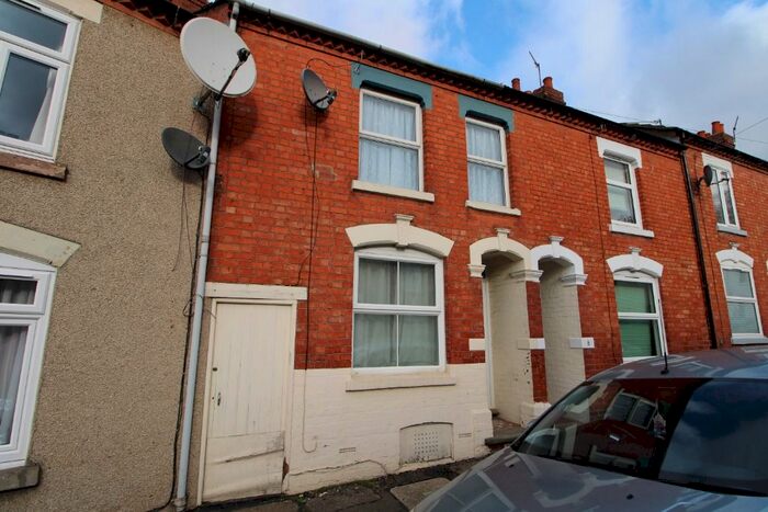 3 Bedroom Terraced House To Rent In Stanley Street, Semilong, Northampton, NN2