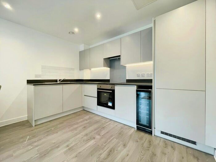 1 Bedroom Apartment To Rent In Alexandra Park, LS4