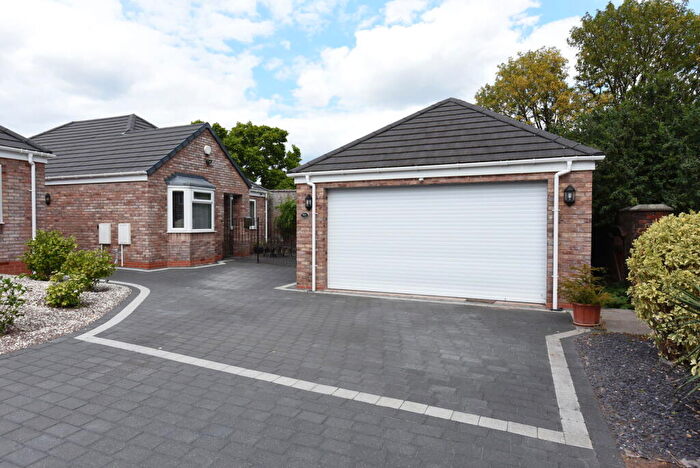 2 Bedroom Detached Bungalow For Sale In Kingswinford, Cot Lane, DY6