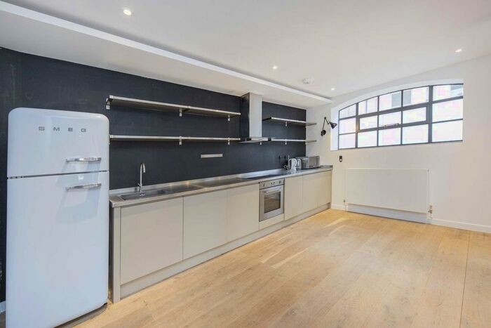2 Bedroom Flat To Rent In Effie Road, London, SW6