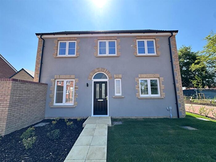 3 Bedroom House To Rent In Red Kites Road, Downham Market, PE38