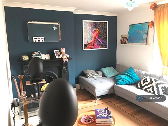 2 Bedroom Flat To Rent In Sydenham Rd, London, SE26