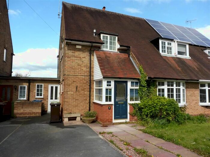 3 Bedroom Property To Rent In Poplar Way, Stafford, ST17