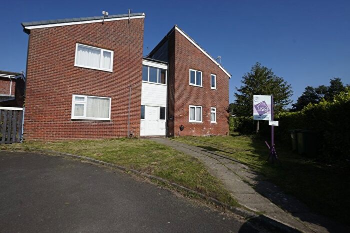 1 Bedroom Flat To Rent In Abinger Road, Garswood, Wigan, WN4