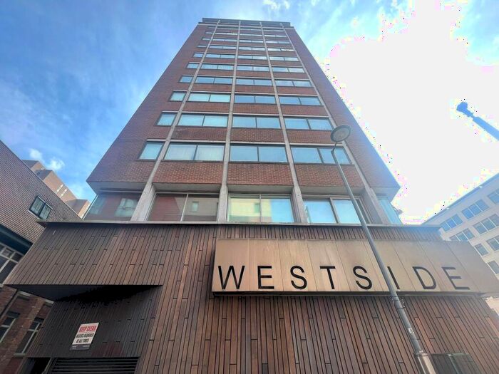 2 Bedroom Apartment To Rent In Westside One, B1