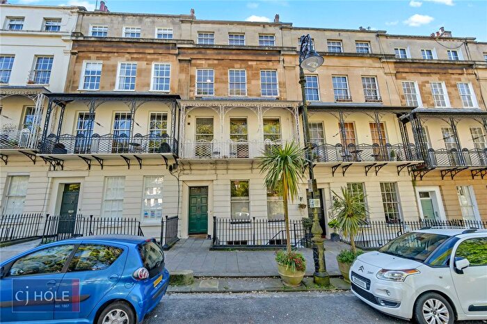 1 Bedroom Flat To Rent In Caledonia Place, Bristol, BS8