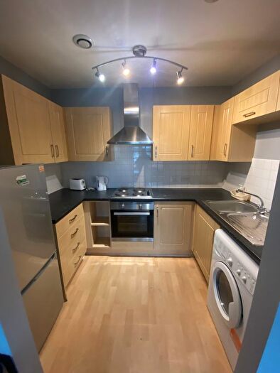 2 Bedroom Flat To Rent In Conisbrough Keep, Coventry, CV1