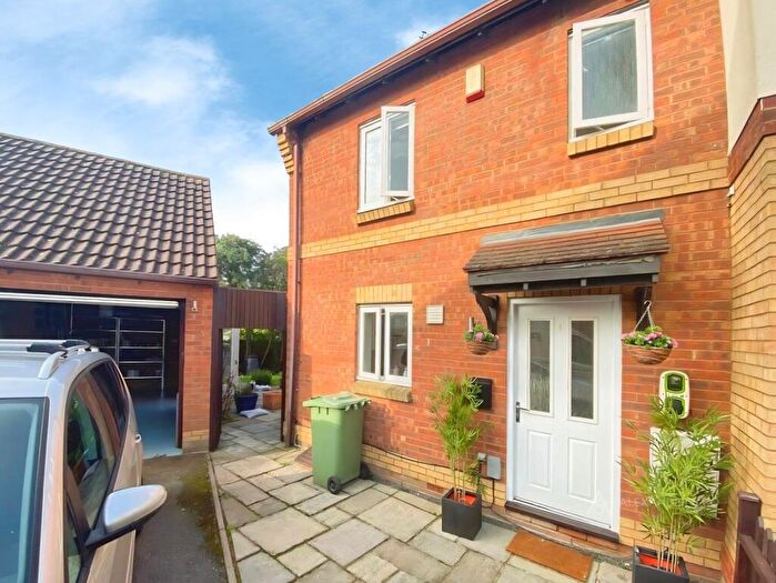 2 Bedroom Terraced House To Rent In The Chilterns, Leighton Buzzard, Bedfordshire, LU7