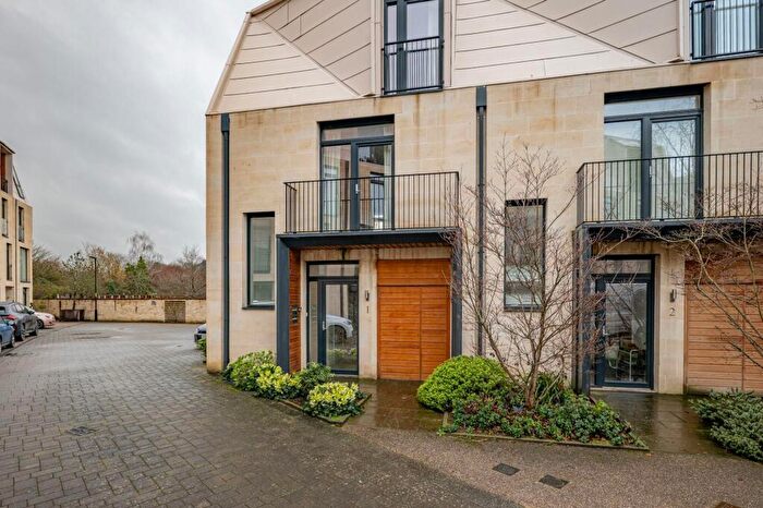 2 Bedroom Semi Detached House For Sale In The Mews, Victoria Bridge Road, BA2