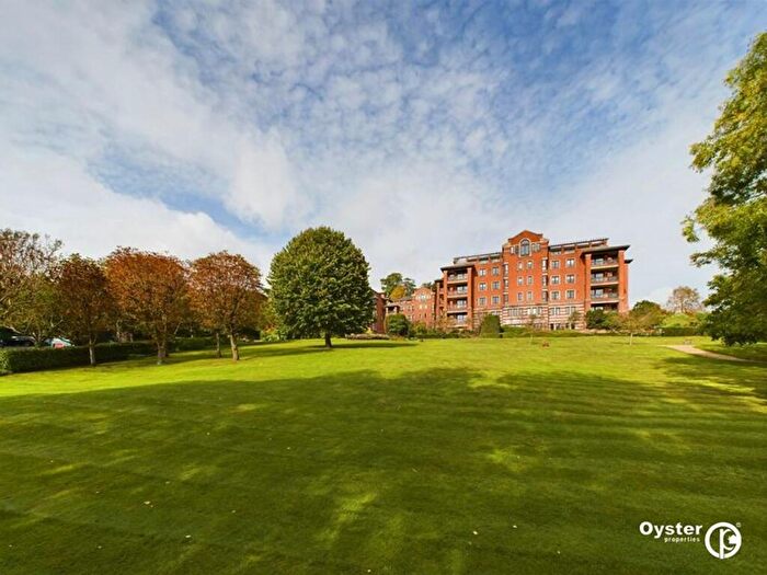 2 Bedroom Flat To Rent In Sudbury Hill, Harrow, HA1