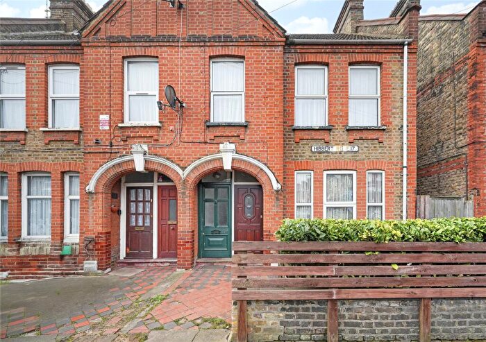 2 Bedroom Flat For Sale In Hibbert Road, Walthamstow, London, E17