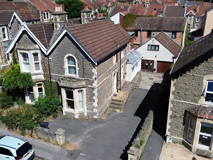 House For Sale In Queens Road, Clevedon, BS21