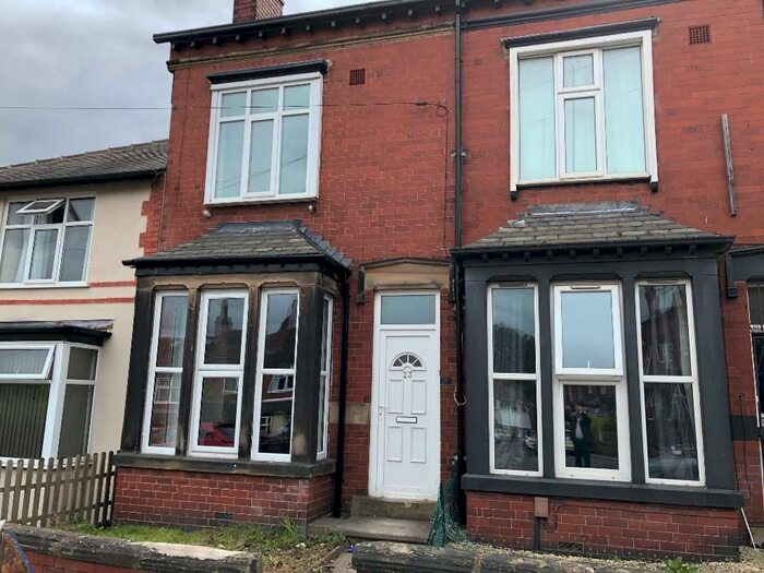 2 Bedroom Terraced House To Rent In Hartley Crescent, Leeds, West Yorkshire, LS6