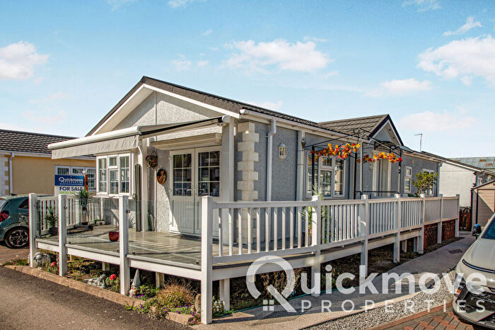 2 Bedroom Park Home For Sale In Whitland, Carmarthenshire, Wales, SA34