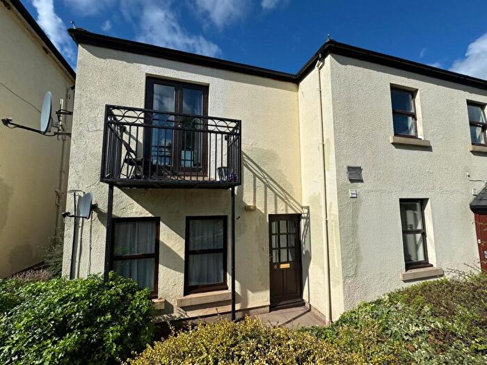 1 Bedroom Flat For Sale In Linton Court, Linton, Nr Bromyard, HR7