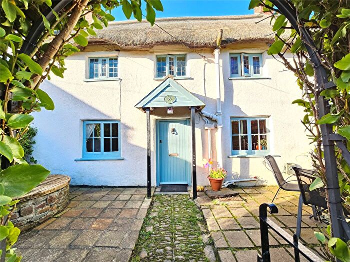 3 Bedroom End Terrace House For Sale In Bond Street, Beaford, Winkleigh, EX19