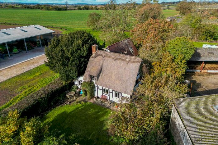 4 Bedroom Detached House For Sale In Lassington Lane Highnam Gloucester, Gloucestershire, GL2