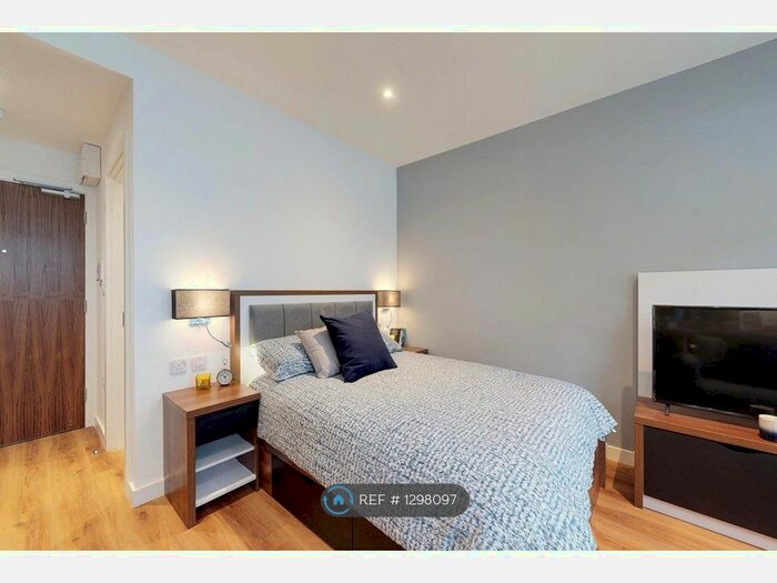 Studio To Rent In Water Street, Liverpool L2