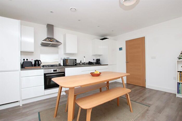 2 Bedroom Flat To Rent In Matilda House, Mulberry Park, Bath, BA2