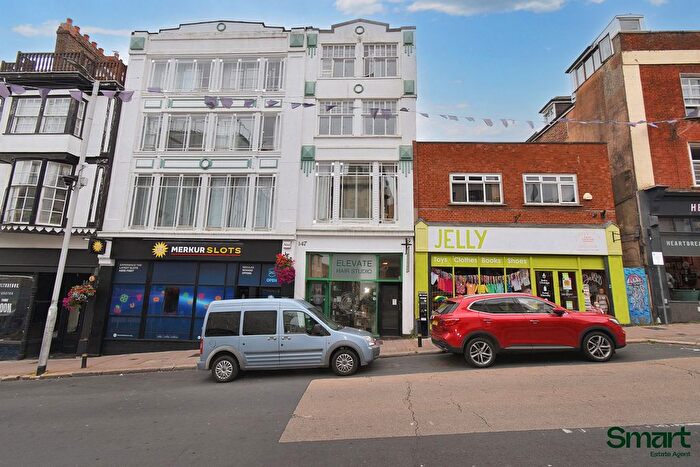 2 Bedroom Flat For Sale In Angel Pavement Fore Street, Exeter, EX4