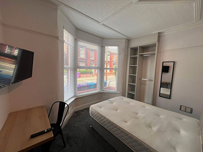 6 Bedroom Terraced House To Rent In Langdale Road, Liverpool, L15
