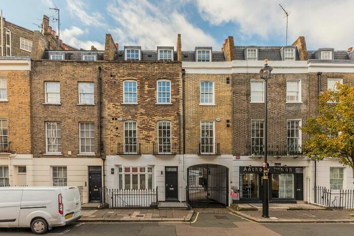 2 Bedroom Flat To Rent In Denbigh Street, London, SW1V