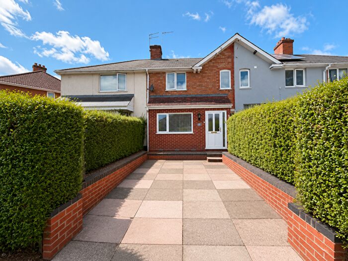 3 Bedroom Terraced House For Sale In Greenaleigh Road, Birmingham, B14