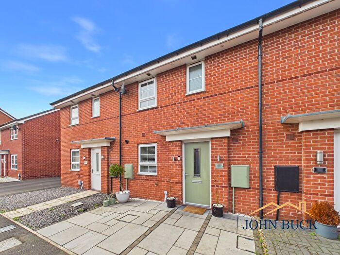 3 Bedroom Terraced House For Sale In Capesthorne Road, Teal Farm, Washington, NE38