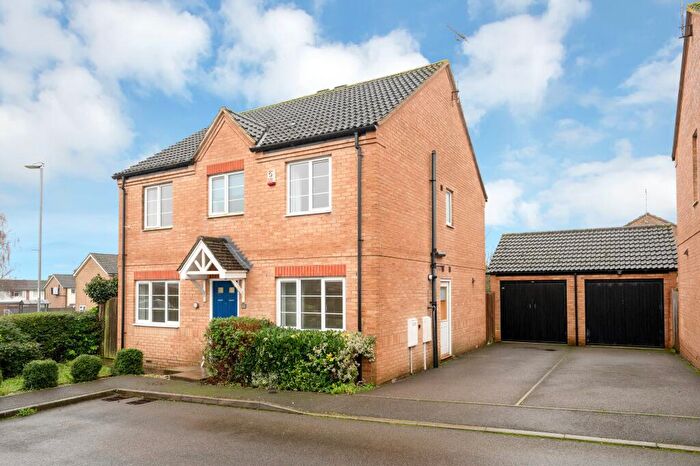 4 Bedroom Detached House For Sale In Hectors Way, Oakham, LE15