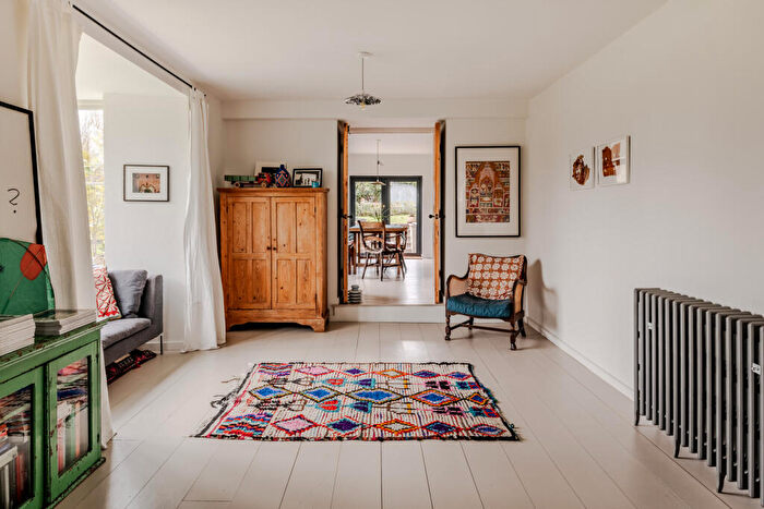 4 Bedroom Detached House For Sale In Hinton Cottage, Peterchurch, Herefordshire, HR2