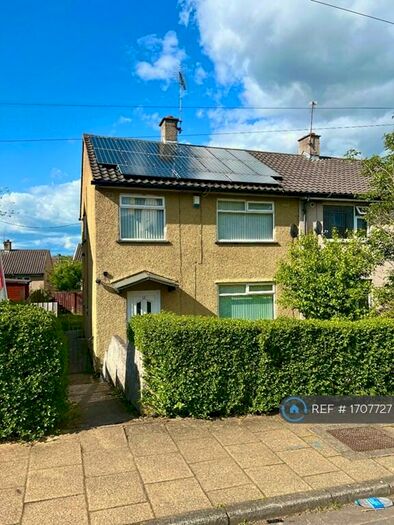 3 Bedroom Semi-Detached House To Rent In Englefield Crescent, Bradford, BD4