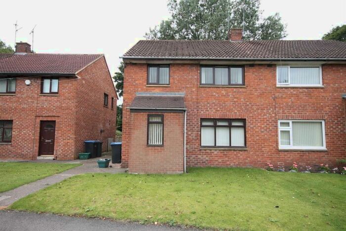 6 Bedroom Private Hall To Rent In Oswald Court, Durham City, DH1