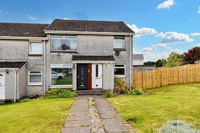 2 Bedroom Flat For Sale In Lochalsh Crescent, Milton Of Campsie, G66