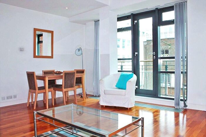 2 Bedroom Apartment To Rent In Lexington Apartments, City Road, London, EC1Y